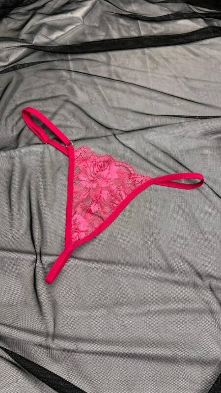 Kadın Pembe Transparan Dantel Tanga Külot